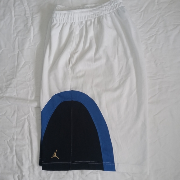 Jordan shorts - Picture 2 of 4